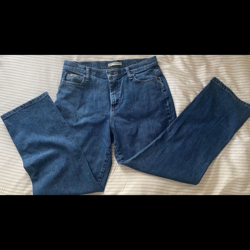 Lee Straight Leg Relaxed Jean in petite